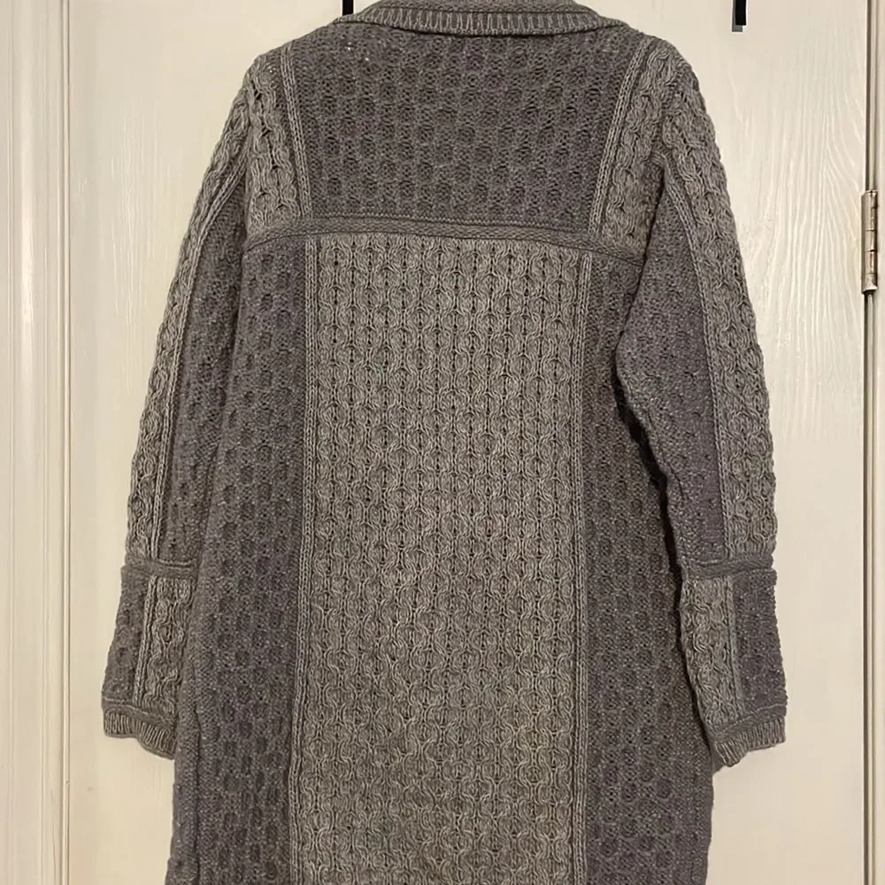 Like new authentic Irish sweater jacket - Picture 6 of 6